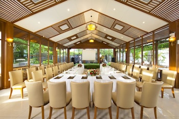 hon tam resort