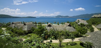 hon tam resort