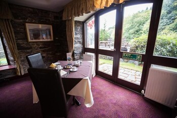 Whitewater Spa & Leisure Club,Cumbria>>Backbarrow,4 star