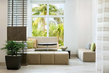 Hilton Garden Inn Key West / The Keys Collection,Key West International Airport>>Key West,4 star