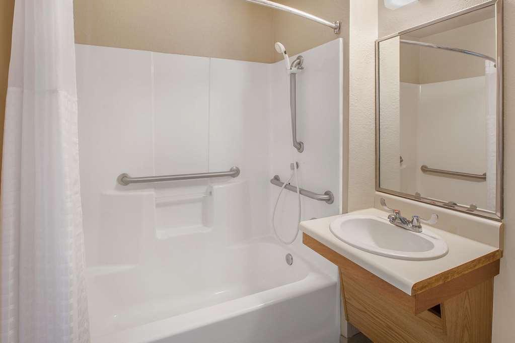 woodspring suites jacksonville beach blvd