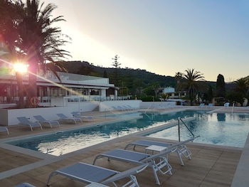 hotel na taconera