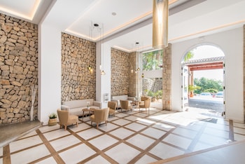 hotel na taconera