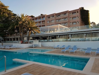hotel na taconera