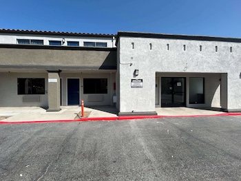 Motel 6 Lake Elsinore, Ca,Lake Elsinore>>Canyon Lake,2 star
