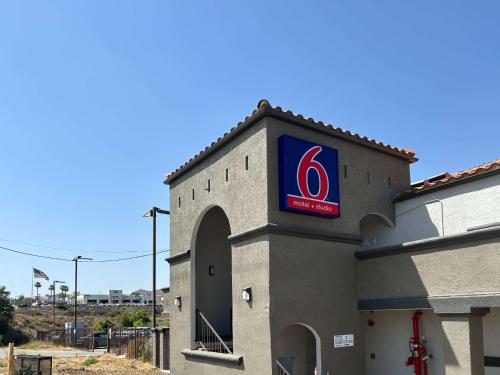 Motel 6 Lake Elsinore, Ca,Lake Elsinore>>Canyon Lake,2 star