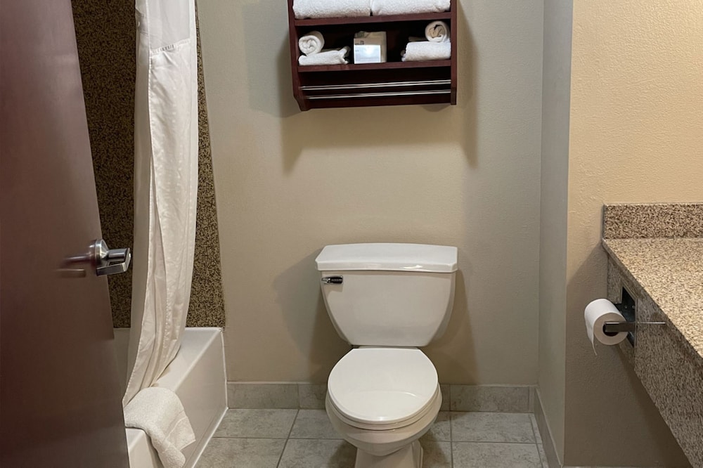 holiday inn express hotel and suites niagara falls by ihg