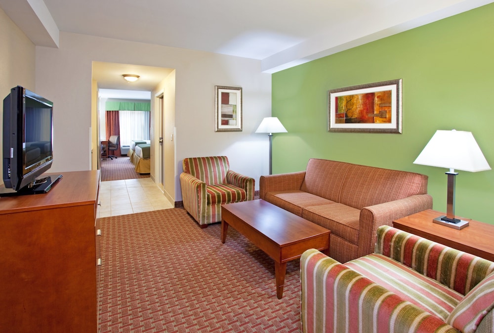 holiday inn express hotel and suites niagara falls by ihg