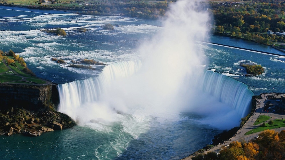 holiday inn express hotel and suites niagara falls by ihg