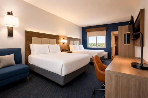 holiday inn express hotel and suites niagara falls by ihg
