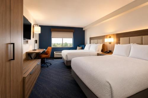 holiday inn express hotel and suites niagara falls by ihg