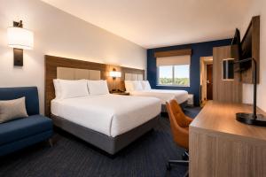 holiday inn express hotel and suites niagara falls by ihg