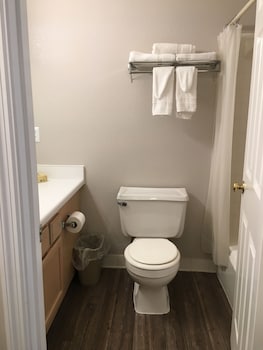 ambassador inn and suites