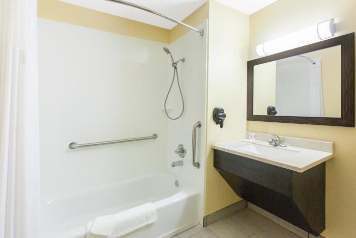 days inn by wyndham miami