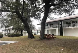 days inn by wyndham eglin afb