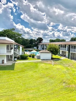 days inn by wyndham eglin afb