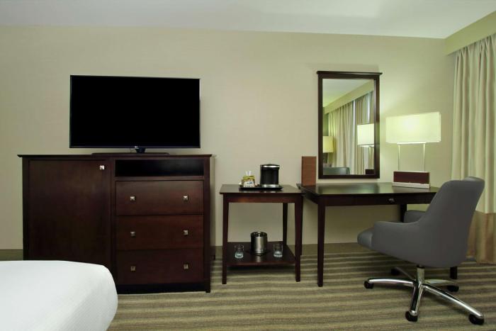 doubletree by hilton hotel newark ohio