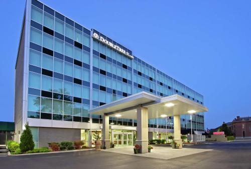 doubletree by hilton hotel newark ohio