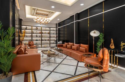 voyage hotel and suites