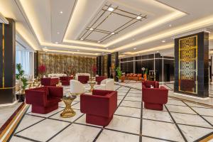 voyage hotel and suites