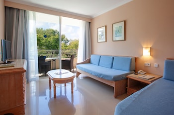 grupotel natura playa
