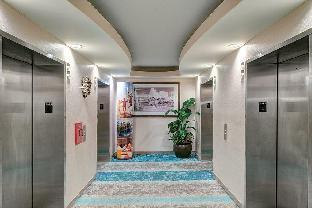 towers on the grove resort by resortshare