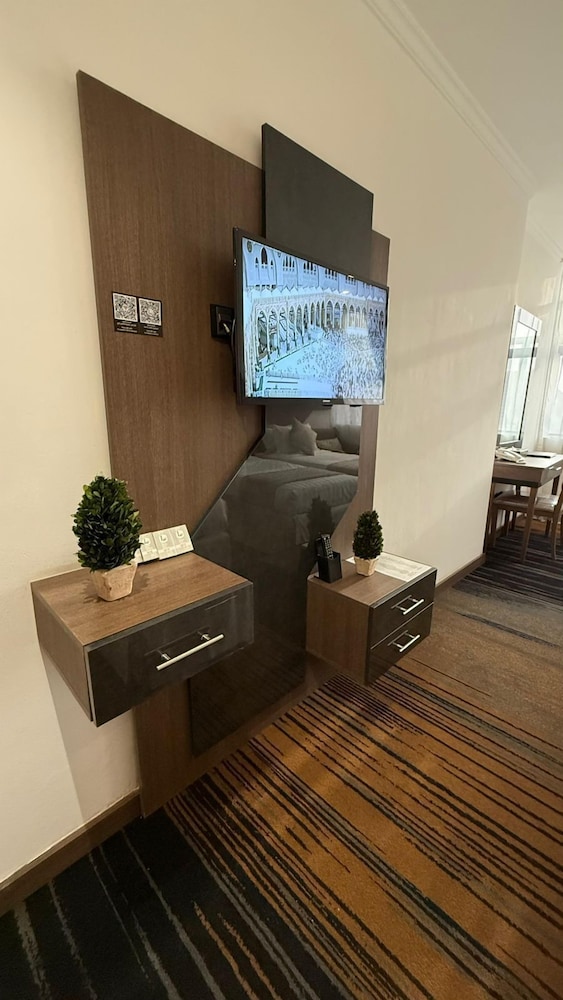 lamar ajyad first hotel tower a
