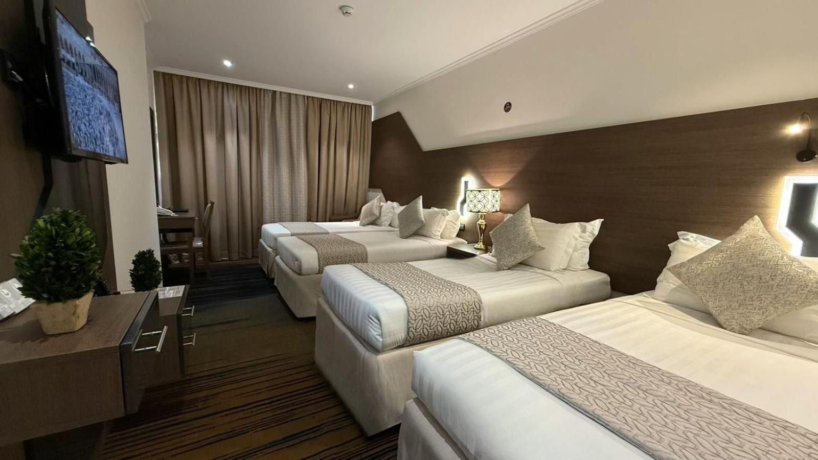lamar ajyad first hotel tower a