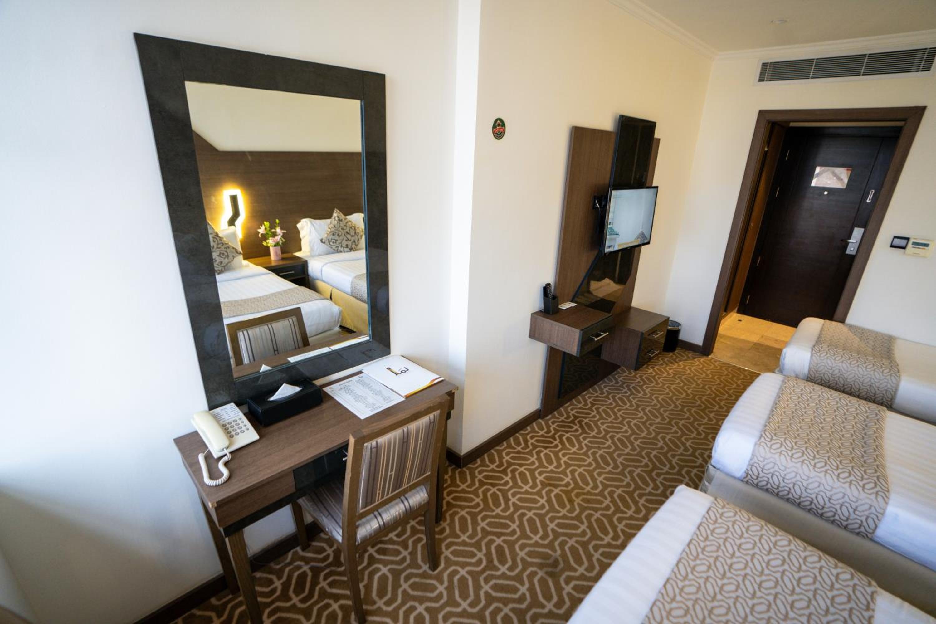 lamar ajyad first hotel tower a