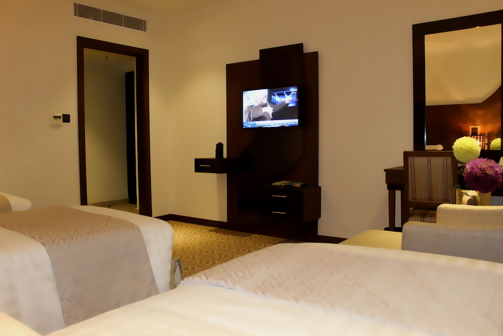 lamar ajyad first hotel tower a
