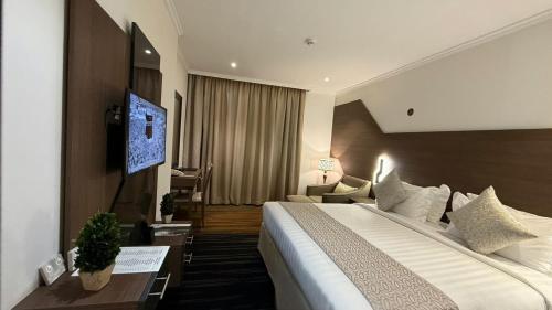 lamar ajyad first hotel tower a