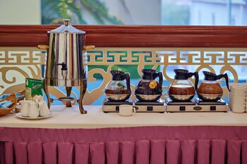 hoang son peace hotel