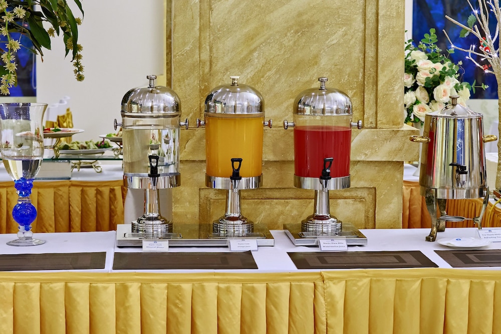 hoang son peace hotel