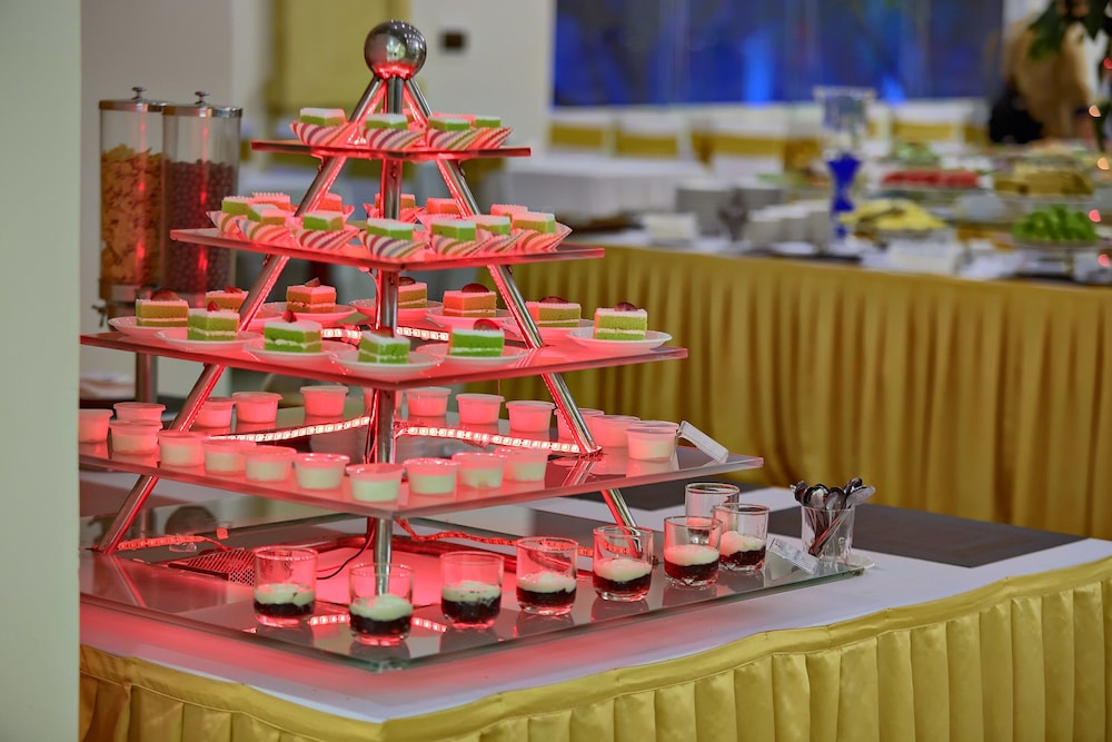 hoang son peace hotel