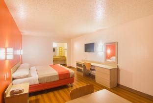 motel6 cartersville ga