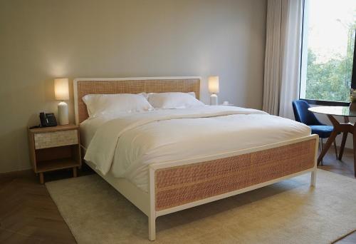 pilo serviced apartment