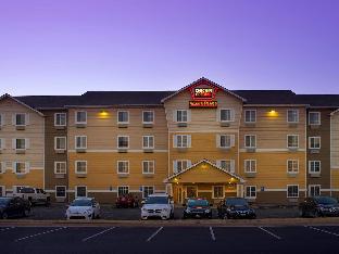 extended stay america select suites wichita airport