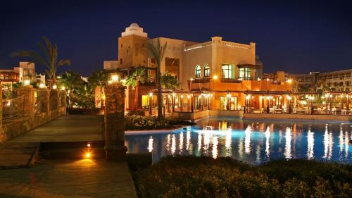 pickalbatros sands port ghalib