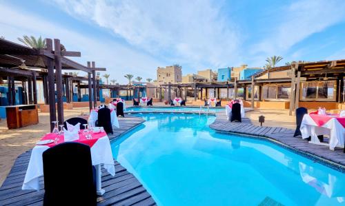 pickalbatros sands port ghalib