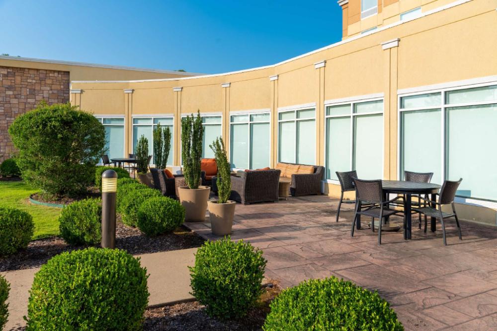 hilton garden inn north little rock