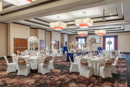 hilton garden inn north little rock