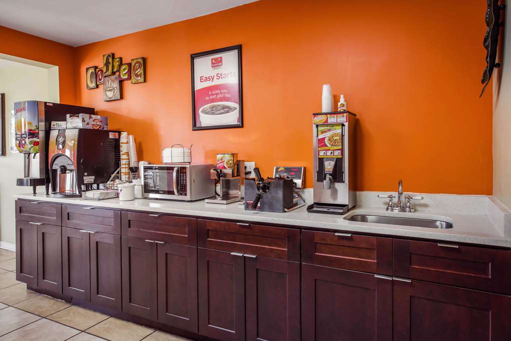 econo lodge waynesville