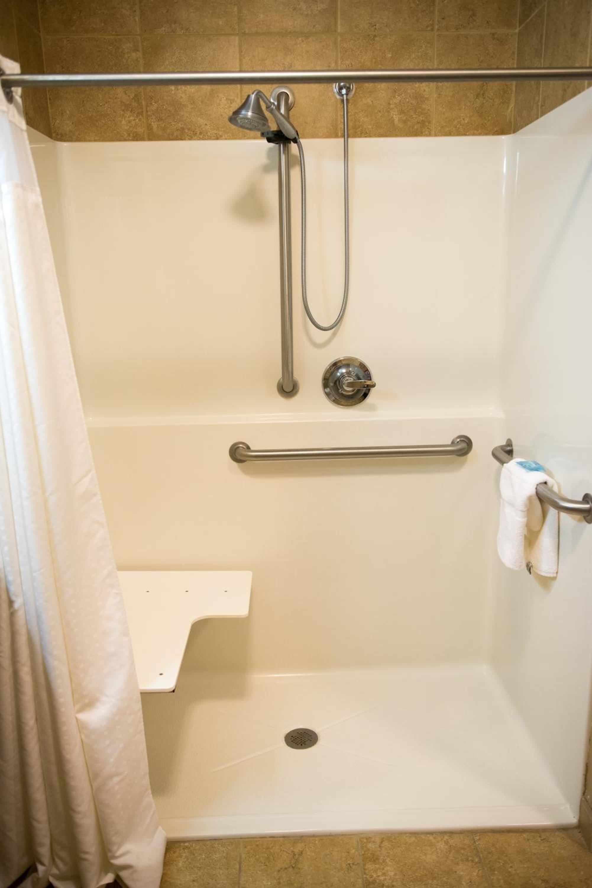 holiday inn express hotel and suites northwood by ihg