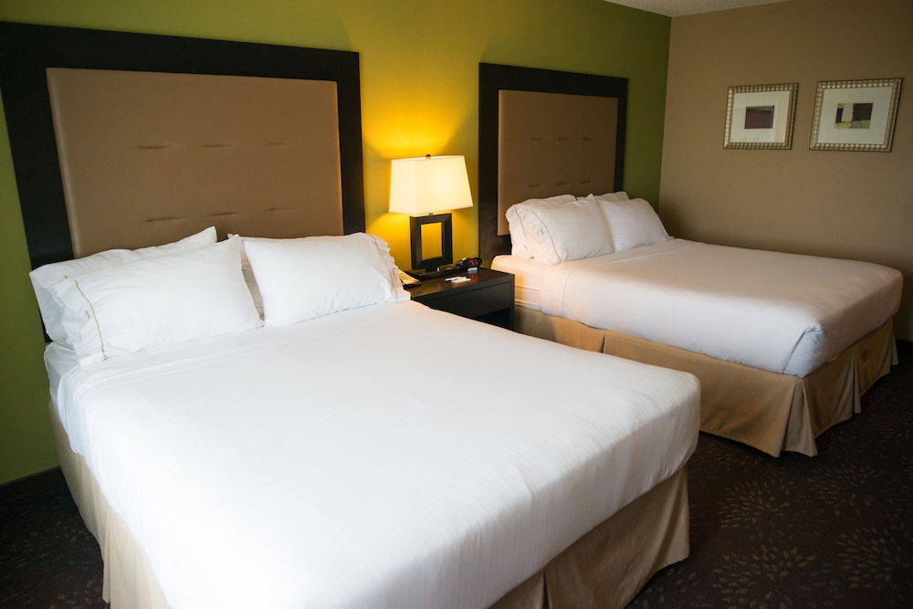 holiday inn express hotel and suites northwood by ihg
