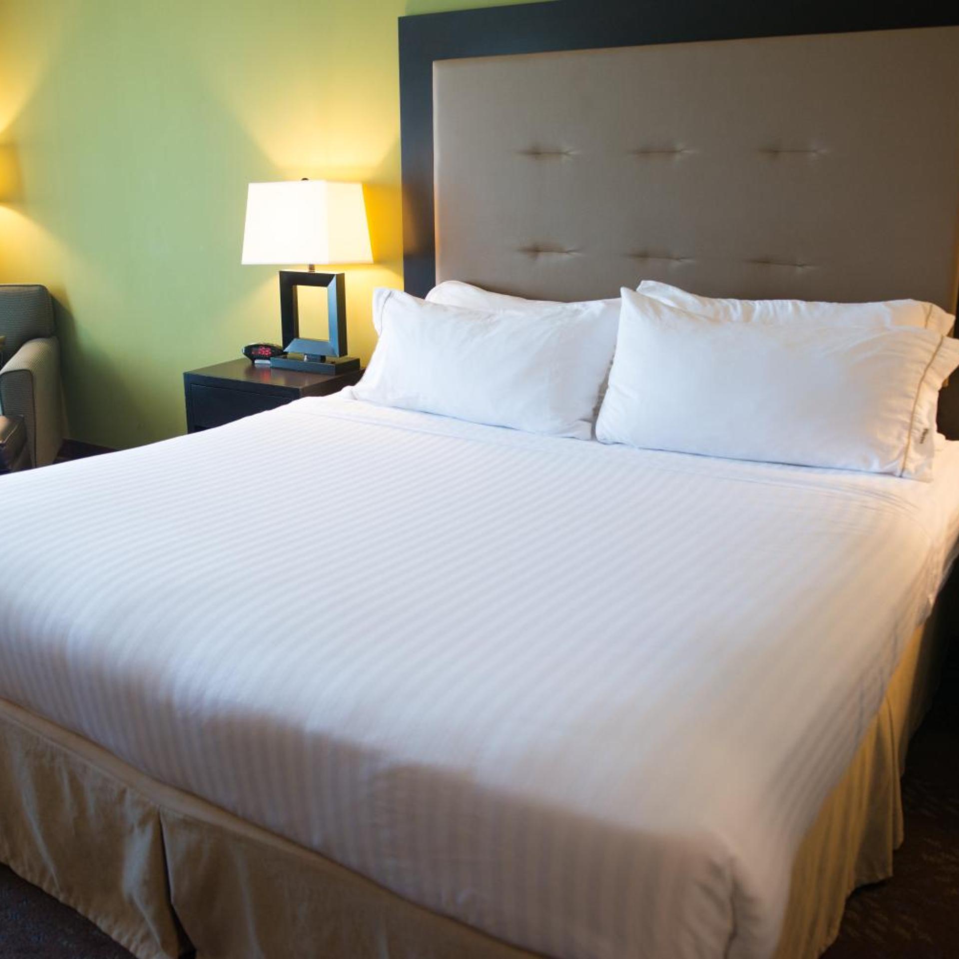 holiday inn express hotel and suites northwood by ihg