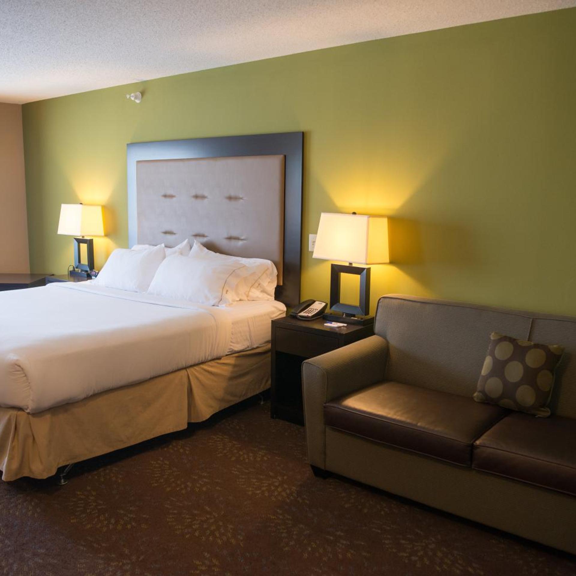 holiday inn express hotel and suites northwood by ihg