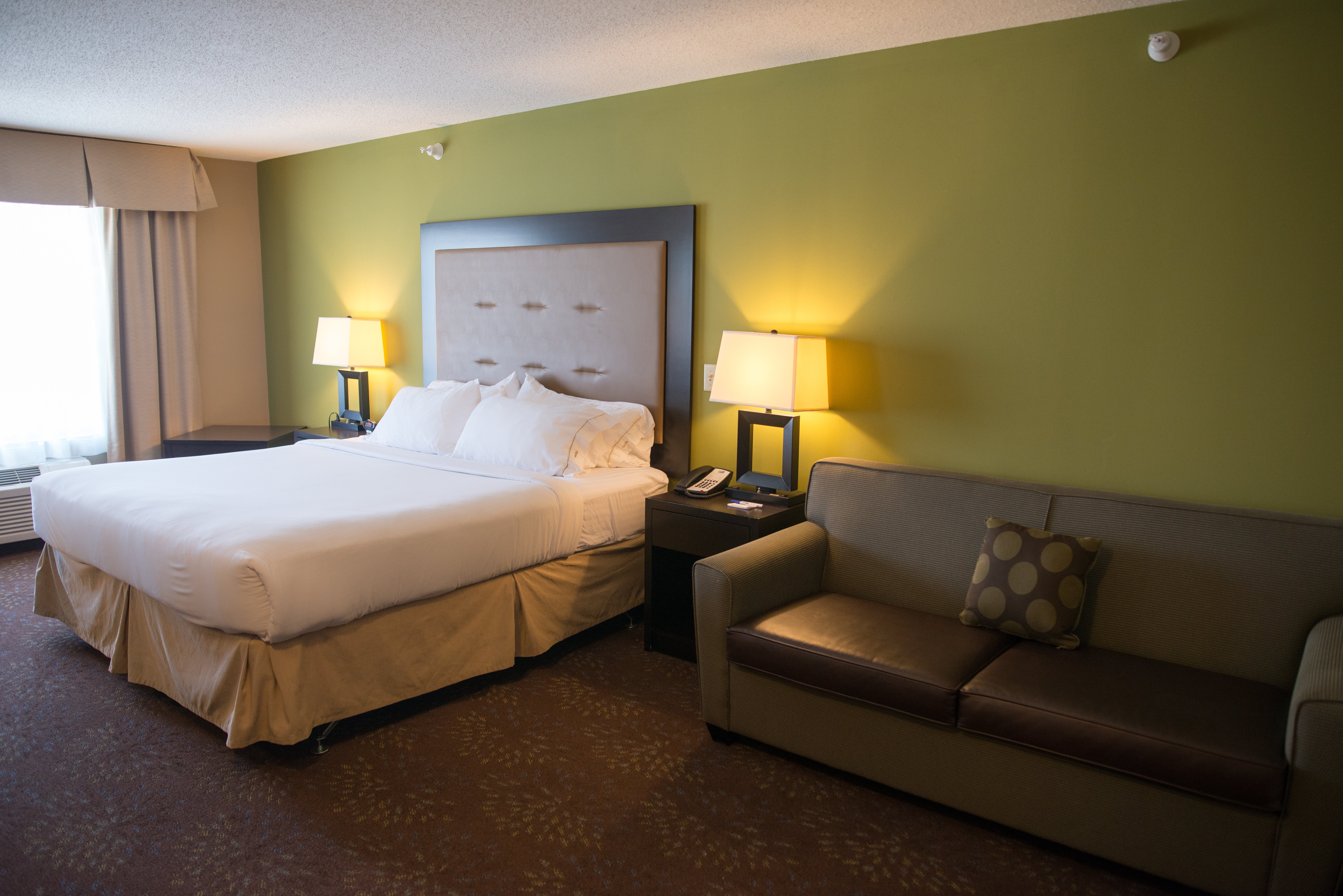 holiday inn express hotel and suites northwood by ihg
