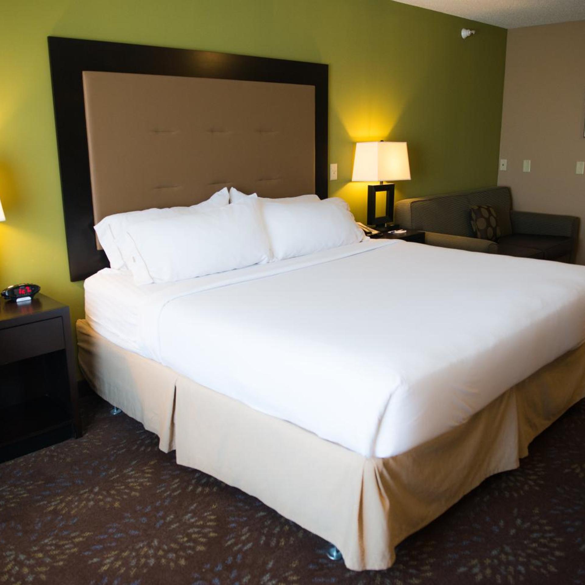 holiday inn express hotel and suites northwood by ihg