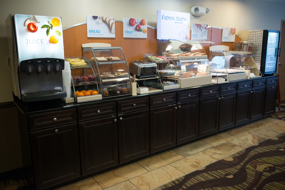 holiday inn express hotel and suites northwood by ihg