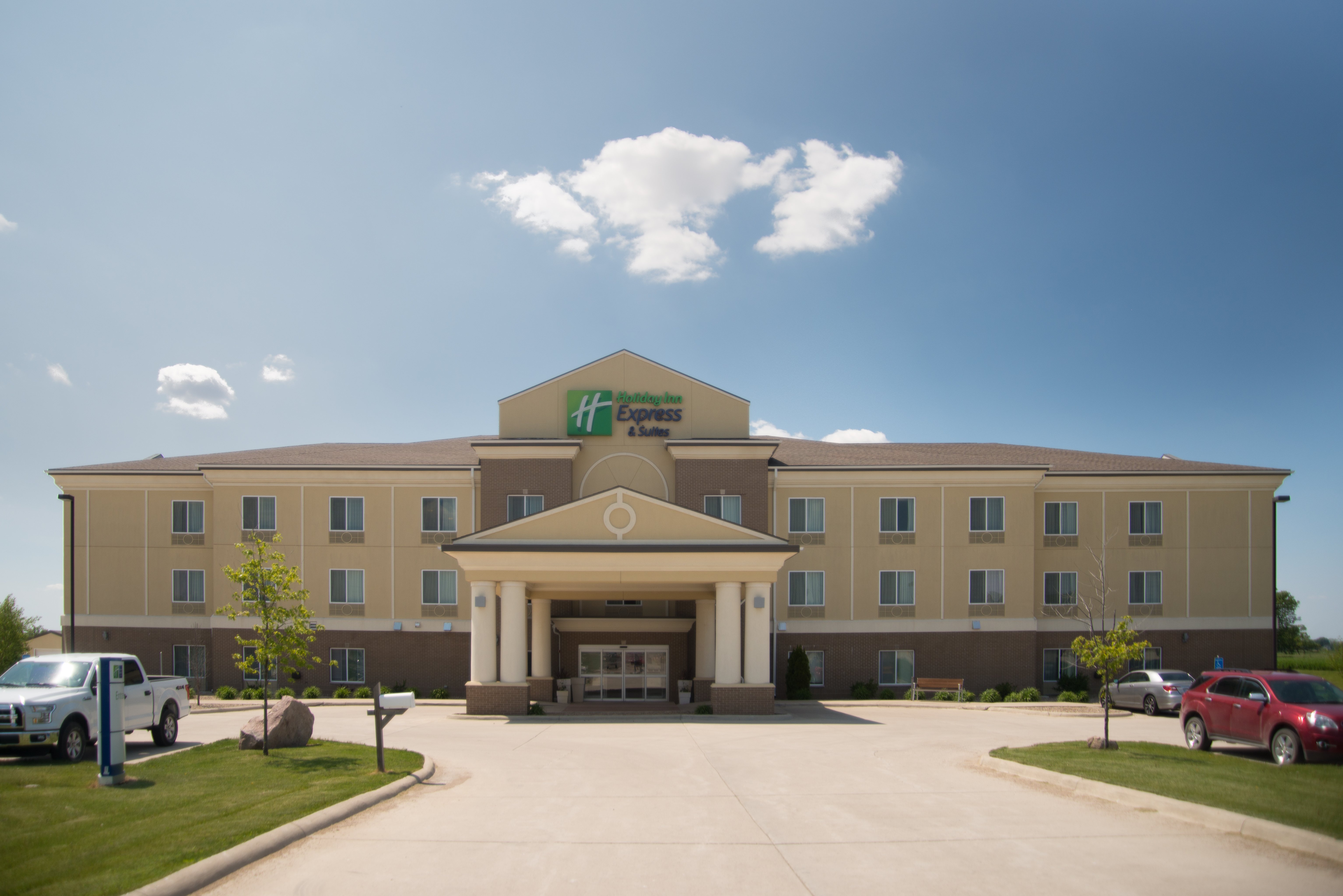 holiday inn express hotel and suites northwood by ihg